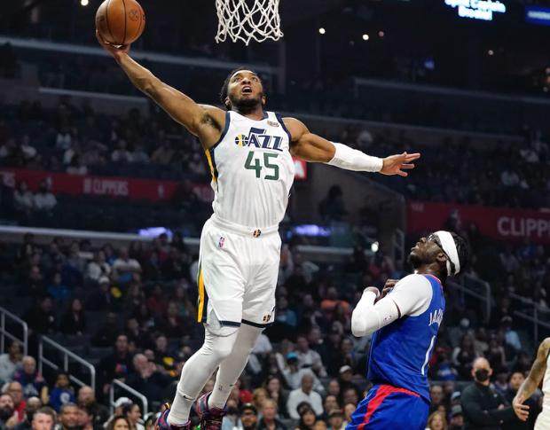 开云电脑版-此时此刻恰如彼时彼刻 爵士再遭逆转面临重建抉择