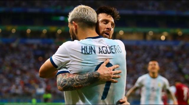 开云体育下载-梅西深情告白阿圭罗：我如此爱你 我将想念你