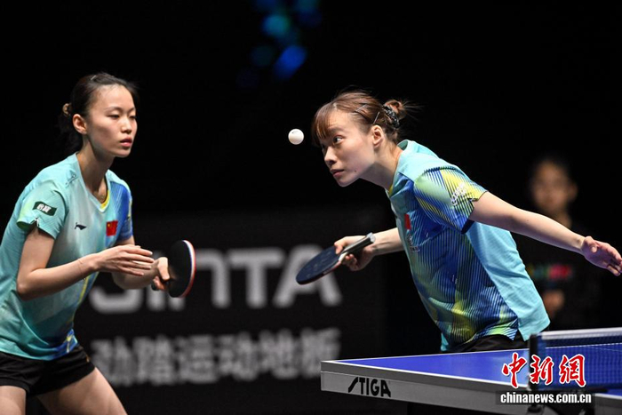 开云体育下载-WTT太原站：石洵瑶/韩菲儿夺女双冠军|乒乓球|女子双打|中国香港|挑战赛|世界乒乓球职业大联盟_新浪体育_新浪新闻